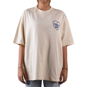 CHERRY BABY TEE IN CREAM