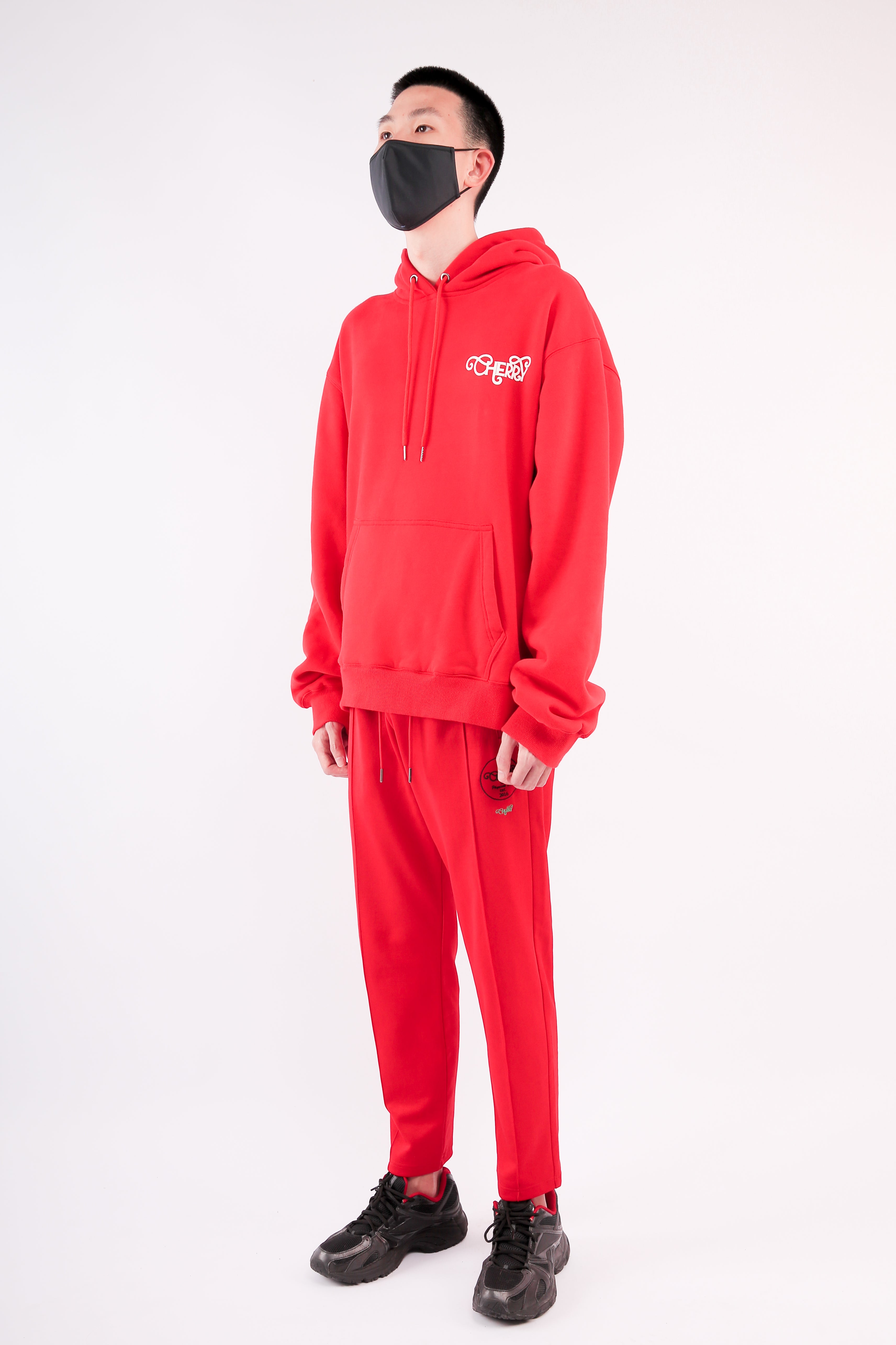 CHERRY DISCOTHEQUE - JOGGER PANTS IN RED