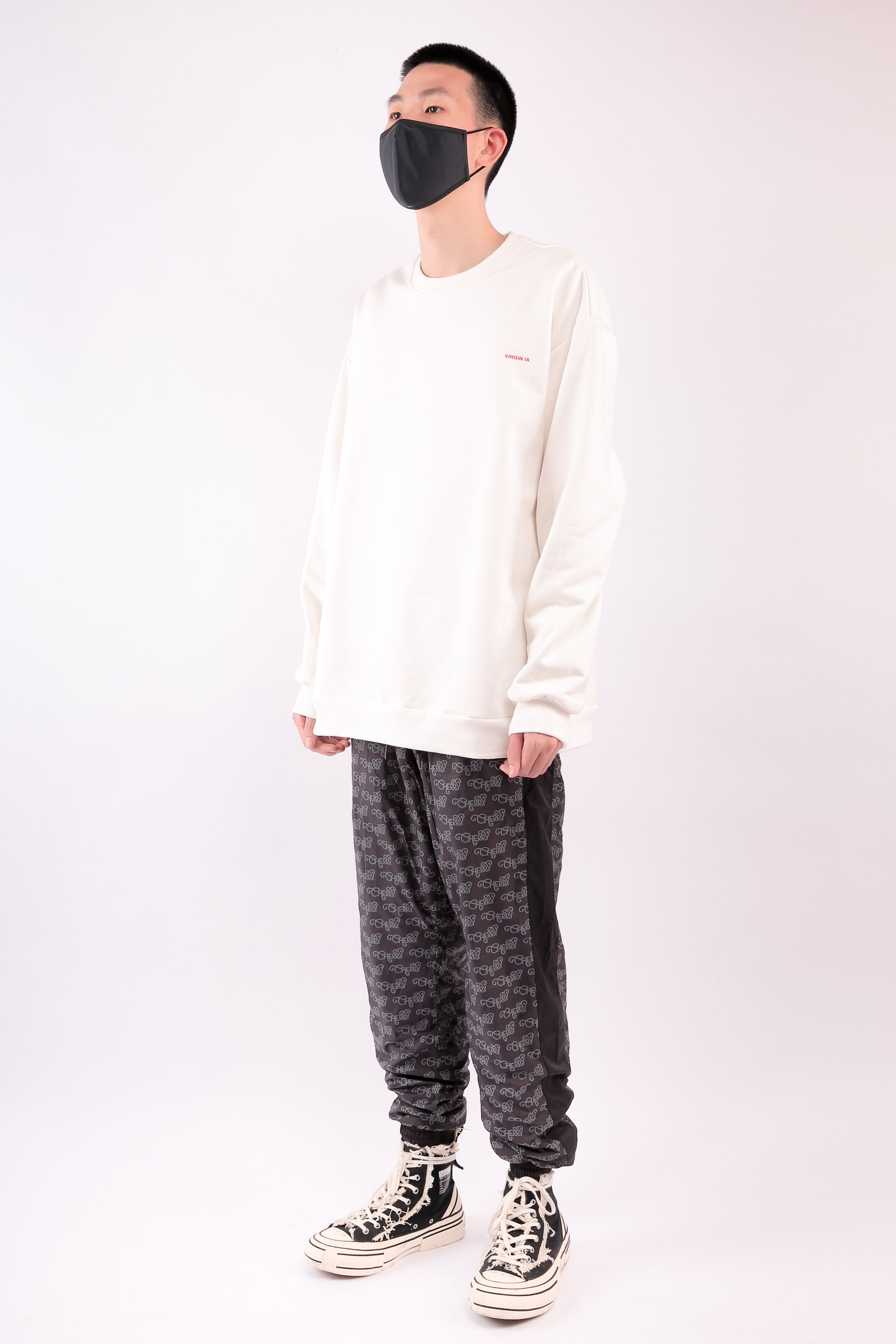 CHERRY DISCOTHEQUE - VIRGIN IA SWEATER IN OFF WHITE